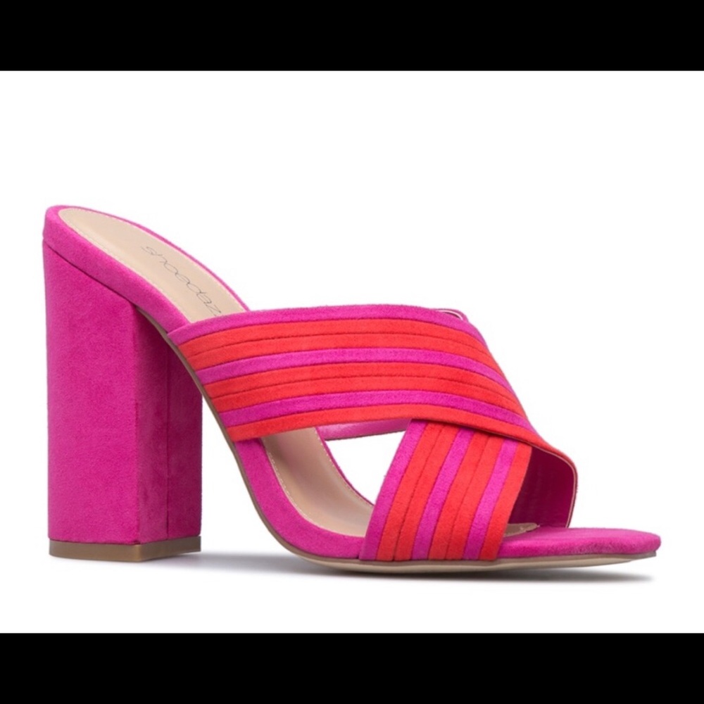 Reposh multi color cozy mules pink & orange